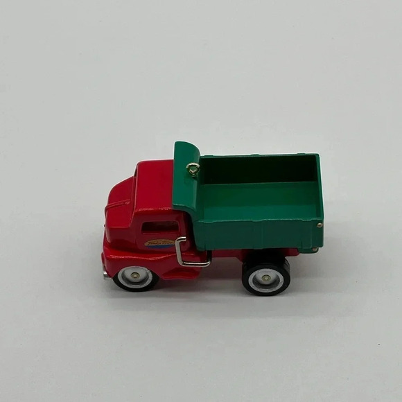 Hallmark Keepsake Ornament in Box 2000 Tonka Series Dump Truck Metal Christmas - Picture 6 of 11